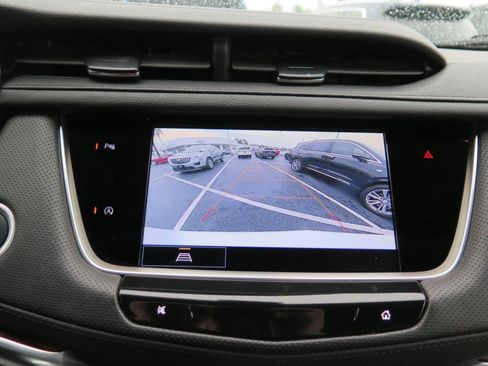 Used 2023 Cadillac XT5 Premium Luxury image 18