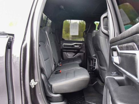 Certified 2022 RAM 1500 Big Horn AWD/4WD image 11