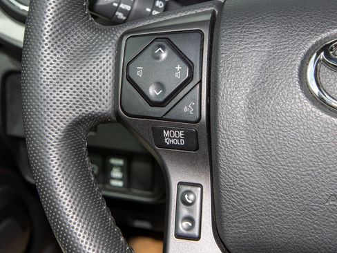 Used 2023 Toyota Tacoma TRD Sport w/ Advanced Technology Package image 28