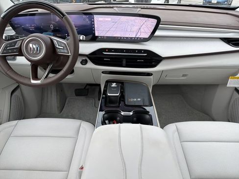 New 2026 Buick Enclave Avenir image 9