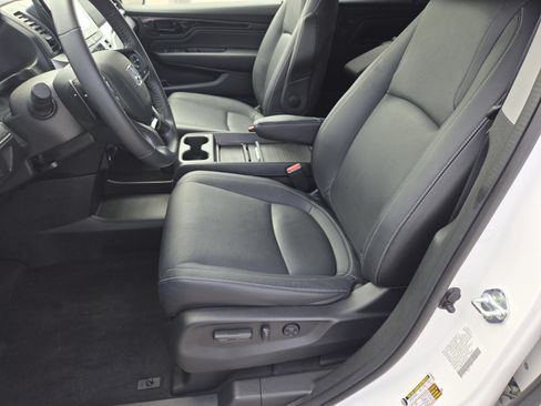 Used 2024 Honda Odyssey Touring image 27