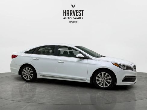 Used 2016 Hyundai Sonata Sport w/ Cargo Package FWD image 9