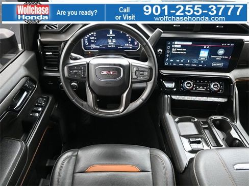 Used 2024 GMC Sierra 2500 AT4 w/ AT4 Premium Plus Package image 12