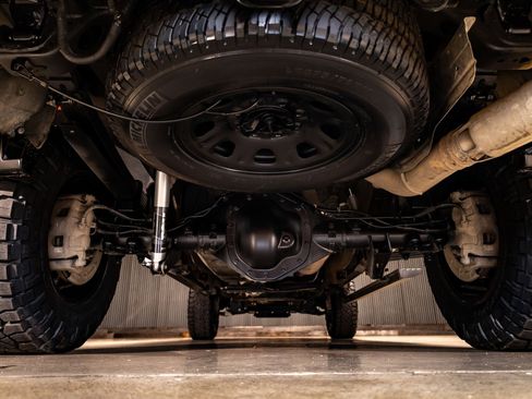 Used 2025 GMC Sierra 2500 AT4 w/ AT4 Premium Plus Package image 13