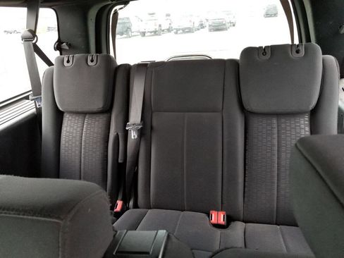 Used 2016 Ford Expedition EL XLT image 6
