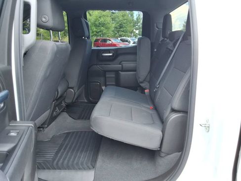 Certified 2021 Chevrolet Silverado 1500 Custom Trail Boss AWD/4WD image 18