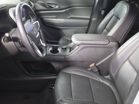 Used 2020 GMC Acadia SLT w/ Driver Alert Package II FWD image 13