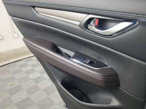 Certified 2025 MAZDA CX-5 Signature image 18