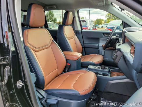 Used 2024 Ford Maverick Lariat w/ 4K Tow Package image 35