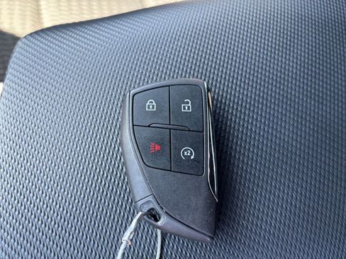 Used 2025 Chevrolet Equinox LT image 24