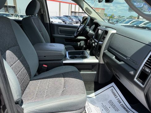 Used 2016 RAM 1500 Big Horn AWD/4WD image 35