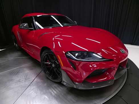 Used 2020 Toyota Supra Launch Edition w/ Driver Assist Package RWD image 7
