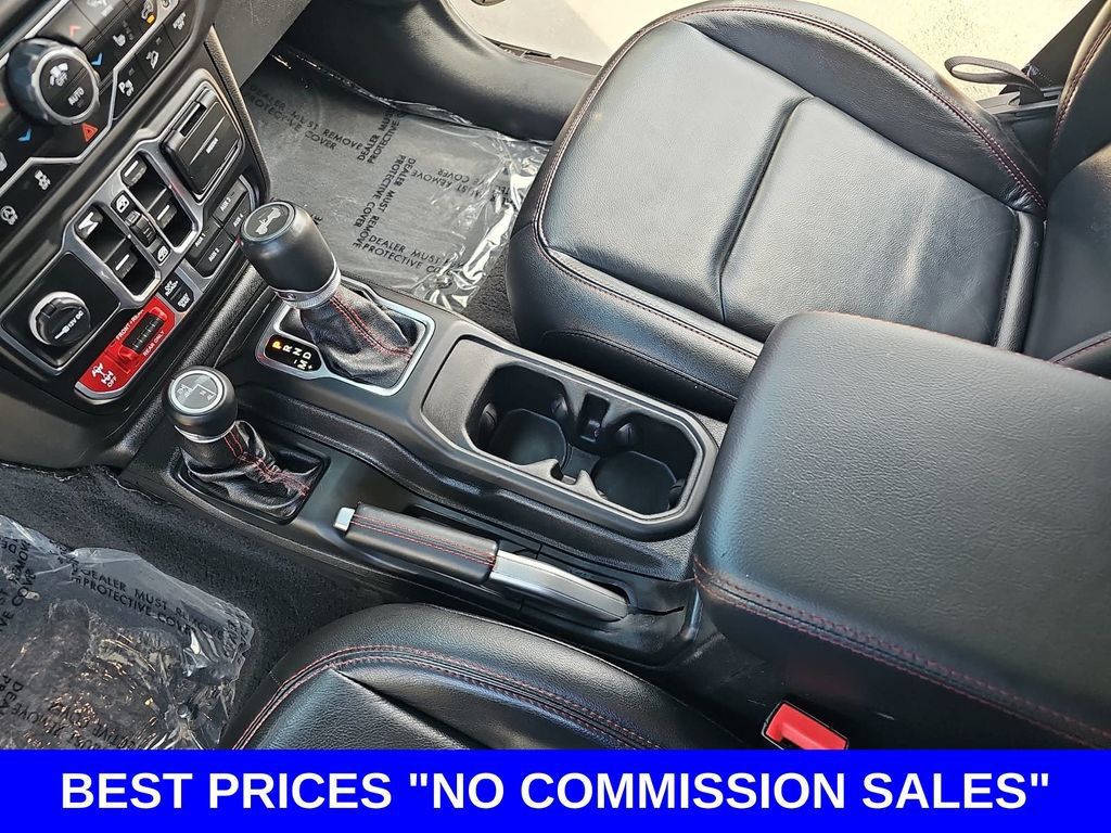 Used 2021 Jeep Wrangler Unlimited Rubicon AWD/4WD image 23