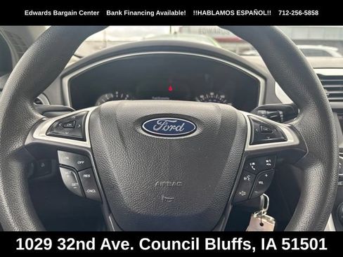 Used 2014 Ford Fusion SE FWD image 15