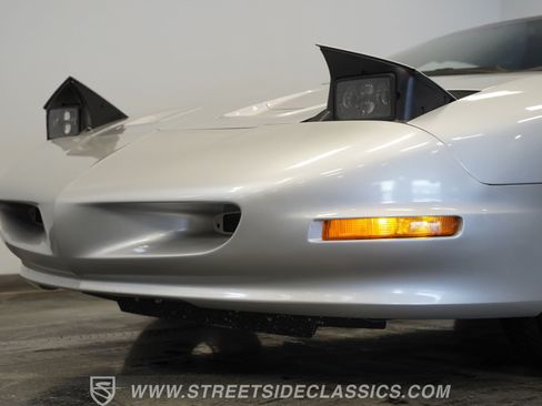 Used 1997 Pontiac Firebird Formula w/ Opt Pkg RWD image 22