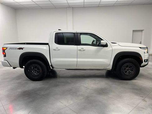 Used 2026 Nissan Frontier PRO-4X AWD/4WD image 10