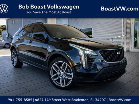 Used 2020 Cadillac XT4 Sport image 1