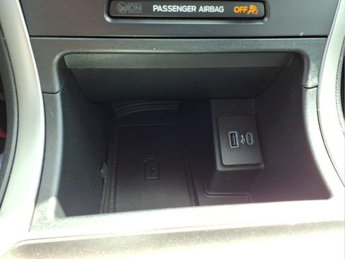 Used 2024 Ford Edge SEL w/ Convenience Package AWD/4WD image 12
