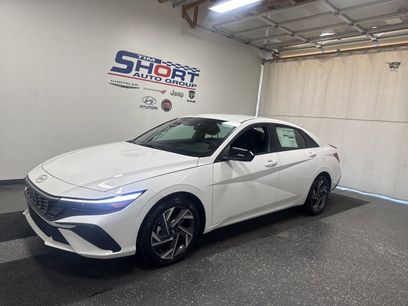 New 2025 Hyundai Elantra Sport