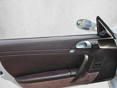 Used 2008 Porsche 911 Carrera S image 8