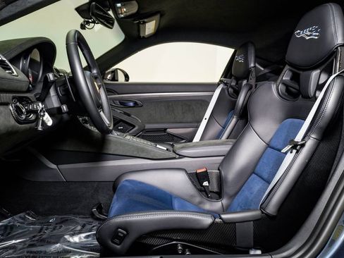 Used 2023 Porsche 718 Cayman GT4 RS RWD image 5