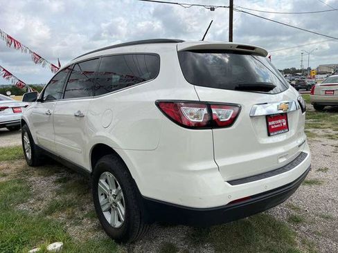 Used 2014 Chevrolet Traverse LT FWD image 5