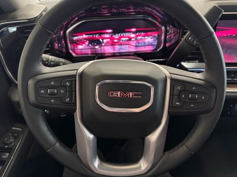 Used 2024 GMC Sierra 1500 Elevation image 21