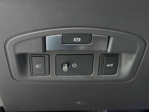 New 2024 Jaguar I-PACE R-Dynamic HSE image 10