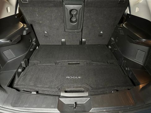 Used 2016 Nissan Rogue SV AWD/4WD image 22