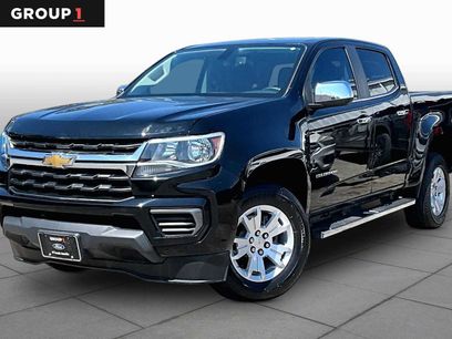 Used 2022 Chevrolet Colorado LT w/ Chrome Appearance Package