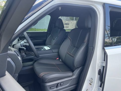 New 2026 Nissan Armada SL AWD/4WD image 15
