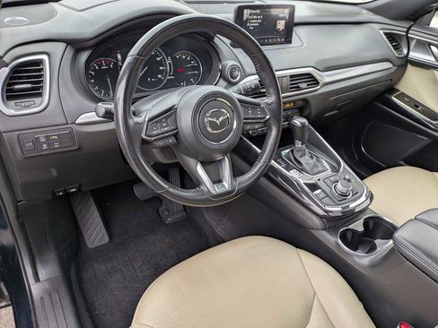 Used 2019 MAZDA CX-9 Grand Touring image 2