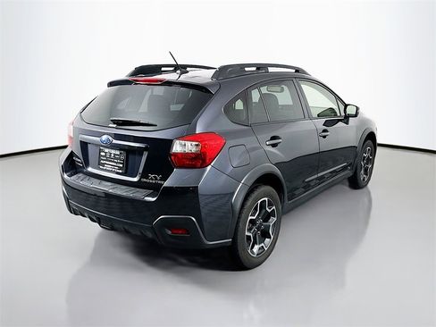 Used 2015 Subaru Crosstrek 2.0i Limited image 7