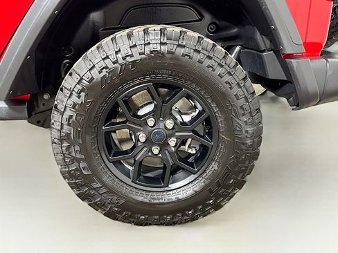 Used 2025 Jeep Wrangler Unlimited Sport S 4xe AWD/4WD image 28