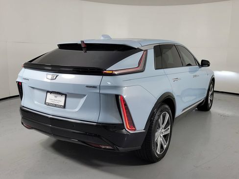 Certified 2024 Cadillac Lyriq Tech RWD image 3