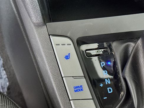 Used 2017 Hyundai Elantra Value Edition image 22