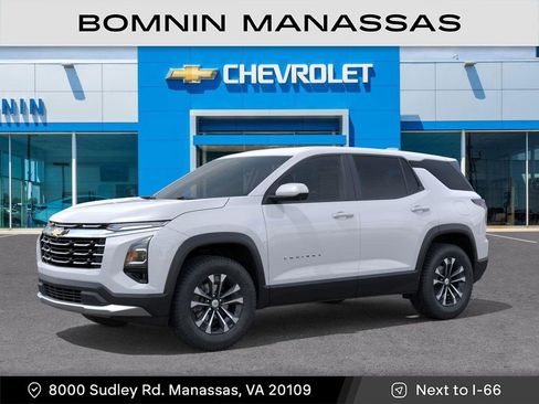 New 2026 Chevrolet Equinox LT w/ Safety and Technology Package image 2