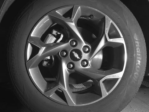 Used 2025 Chevrolet Trax LT image 12