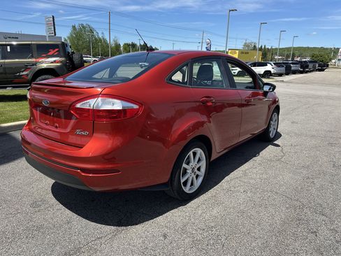 Used 2019 Ford Fiesta SE w/ Equipment Group 201A FWD image 13
