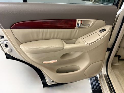 Used 2008 Lexus GX 470 image 28