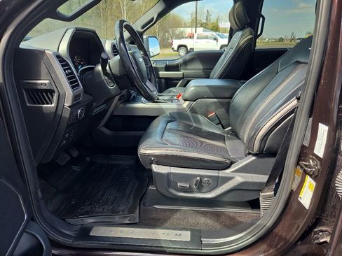 Used 2020 Ford F150 Platinum w/ Equipment Group 701A Luxury AWD/4WD image 13