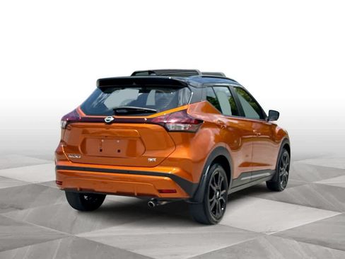 Used 2024 Nissan Kicks SR w/ Interior Electronics Package FWD image 8