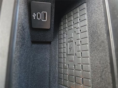New 2026 Lincoln Navigator Black Label AWD/4WD image 20