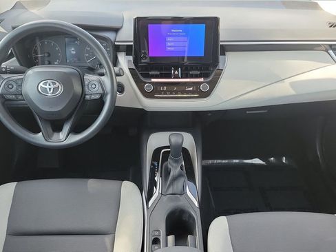 Certified 2025 Toyota Corolla LE w/ Convenience Package FWD image 11