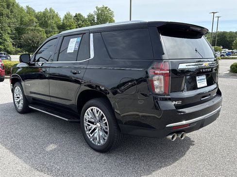 Used 2024 Chevrolet Tahoe Premier w/ Advanced Technology Package RWD image 5