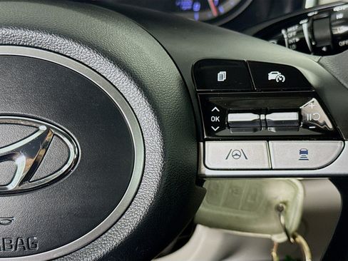 Used 2023 Hyundai Tucson SE FWD image 14
