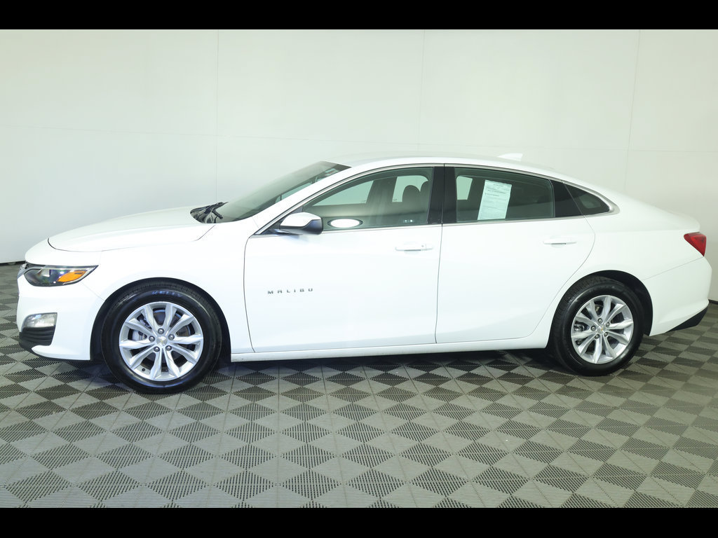 Used 2024 Chevrolet Malibu LT FWD image 10