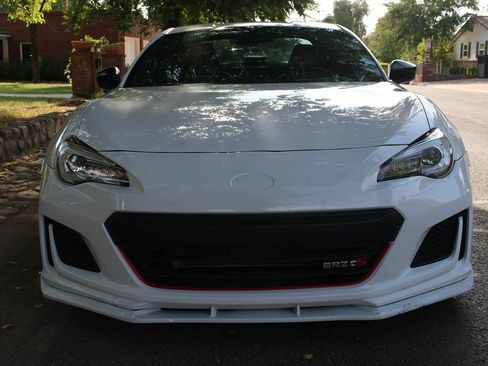 Used 2020 Subaru BRZ tS RWD image 4