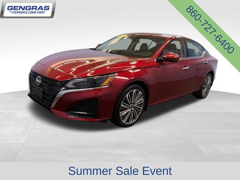 Used 2023 Nissan Altima 2.5 SL AWD/4WD image 4
