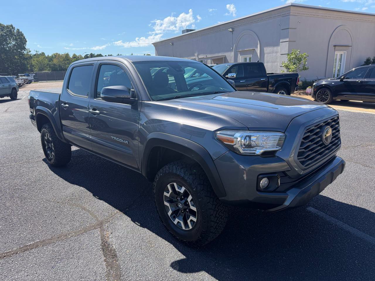 Used 2021 Toyota Tacoma TRD Off-Road AWD/4WD image 5